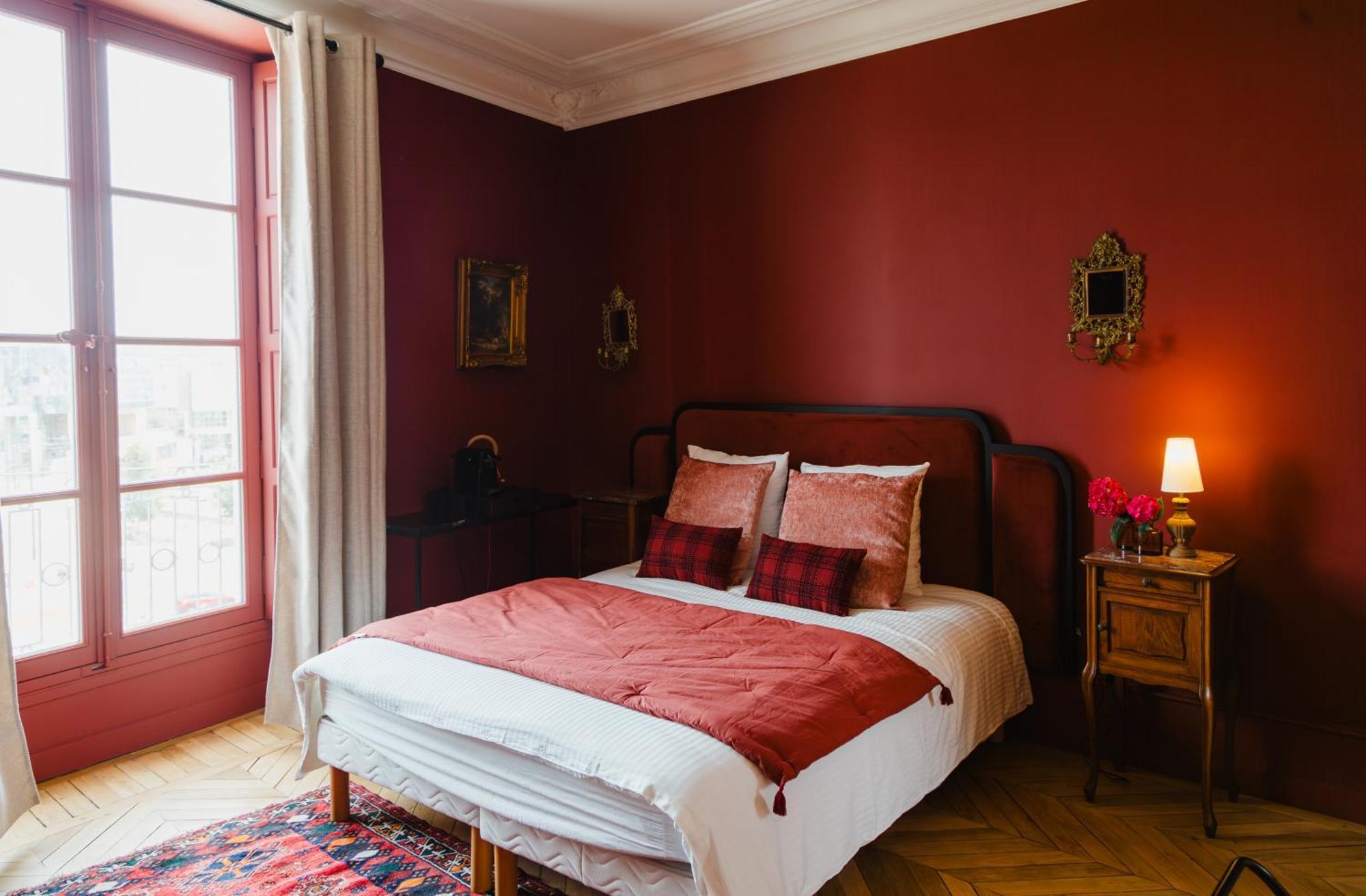 Chambres D'Hote - Maison Des Ecrivains - 50 M De La Cathedrale Et Place Des Jacobins 勒芒 外观 照片