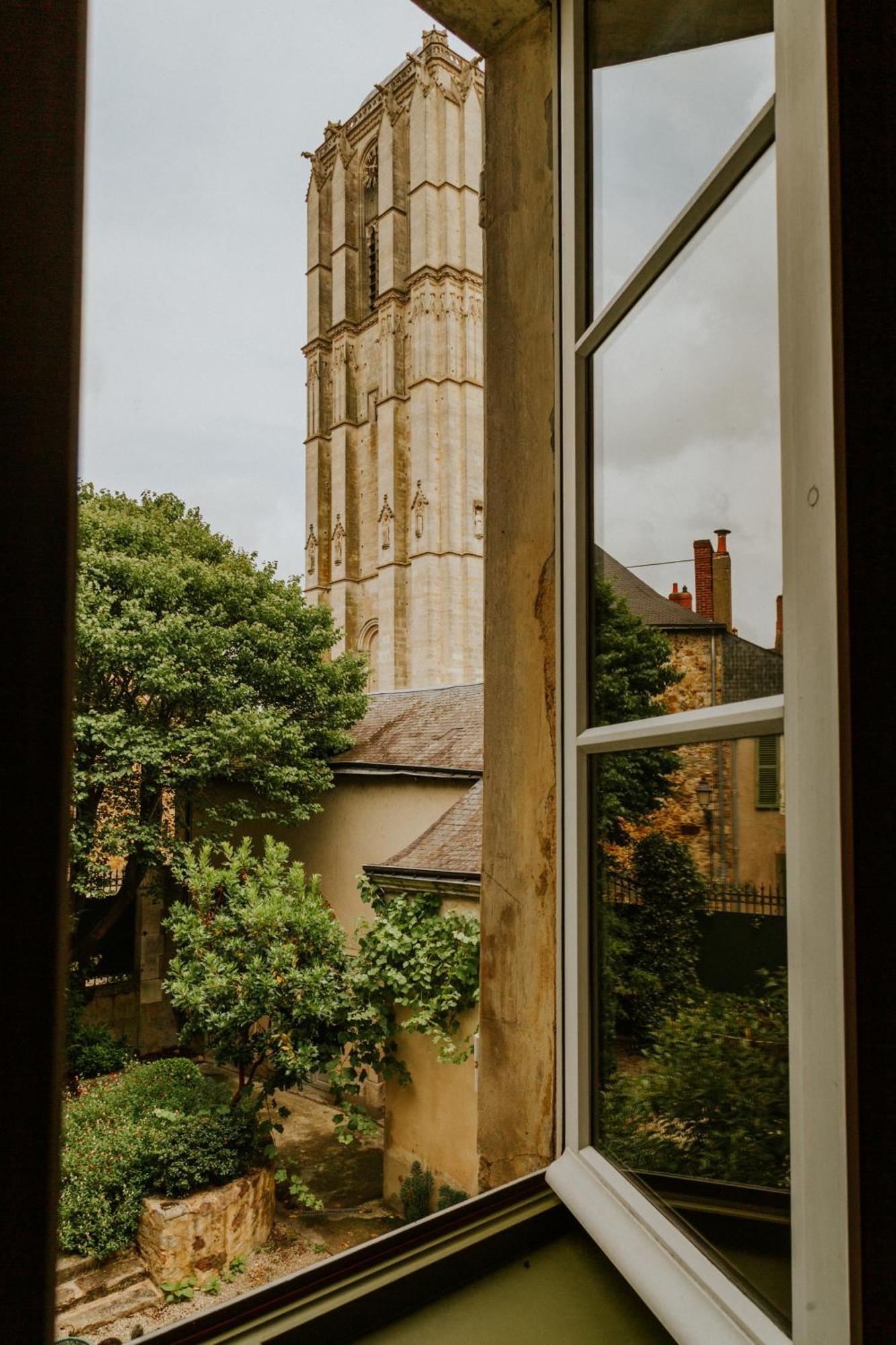 Chambres D'Hote - Maison Des Ecrivains - 50 M De La Cathedrale Et Place Des Jacobins 勒芒 外观 照片